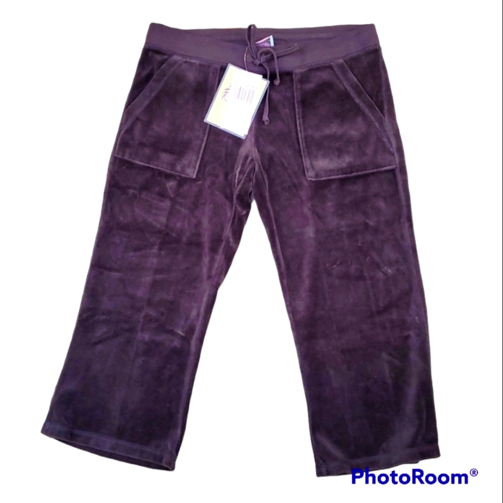 Juicy Couture Velvet Brown Capris
